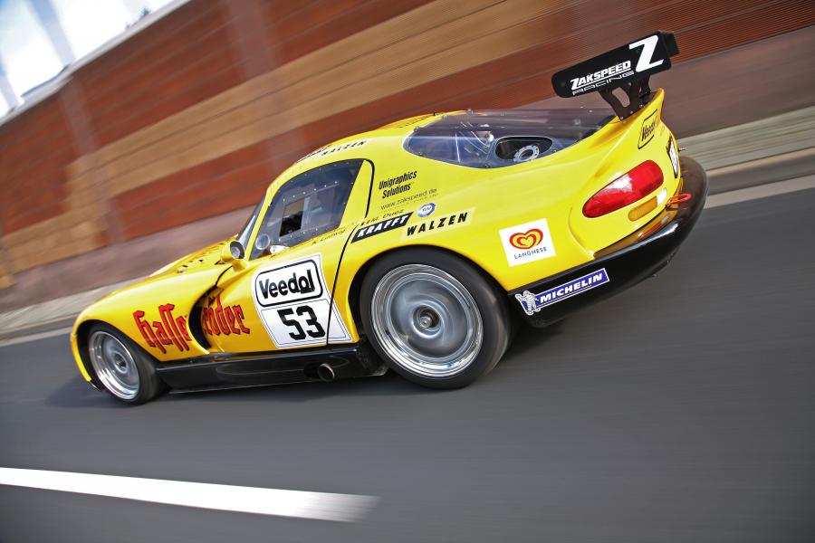  Dodge Viper GTS-R Street Version by Zakspeed 1999 года  (фото 3 из 14)